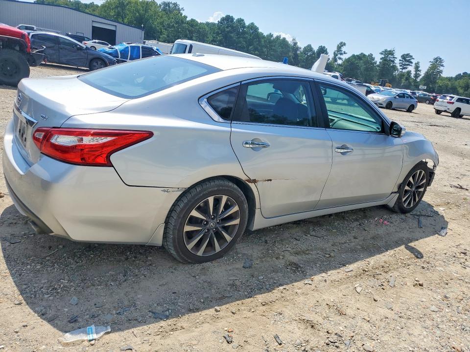 2016 Nissan Altima მანქანა იყიდება აუქციონზე, vin: 1N4AL3AP5GC183015, აუქციონის ნომერი: 67297496