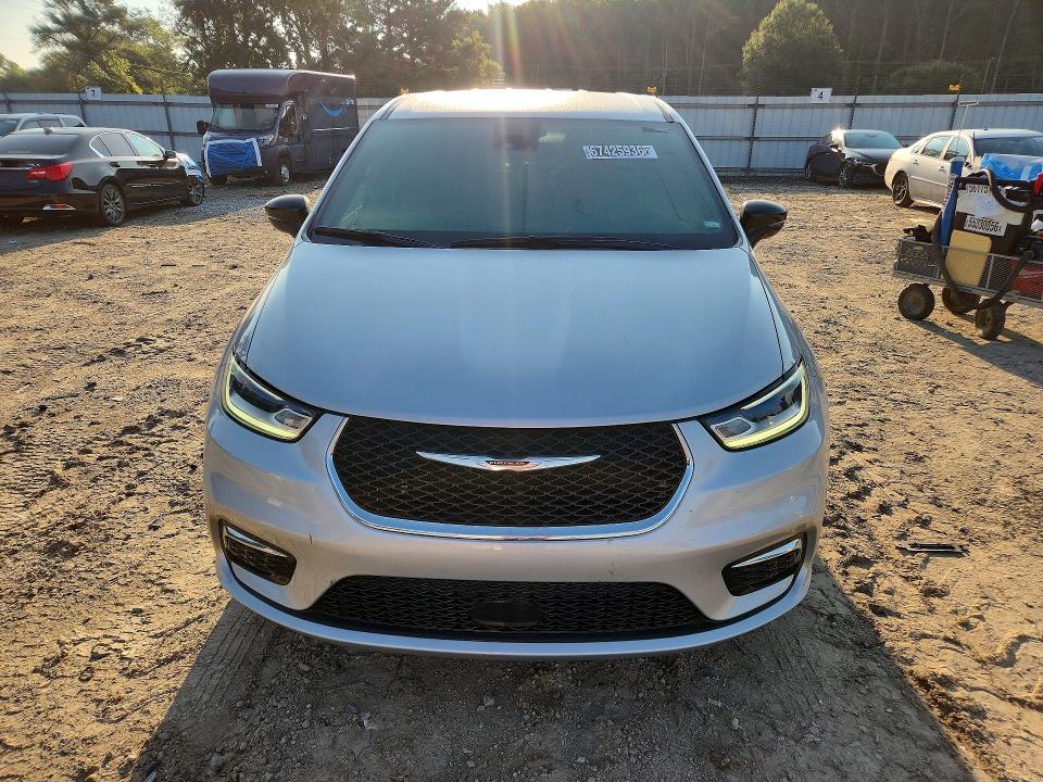Продаж на аукціоні авто 2026 Chrysler Pacifica, vin: 2C4RC1BG5TR212501, номер лоту: 67425936