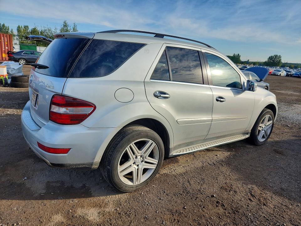 Продажа на аукционе авто 2011 Mercedes-benz Ml, vin: 4JGBB8GB1BA699642, номер лота: 68756456