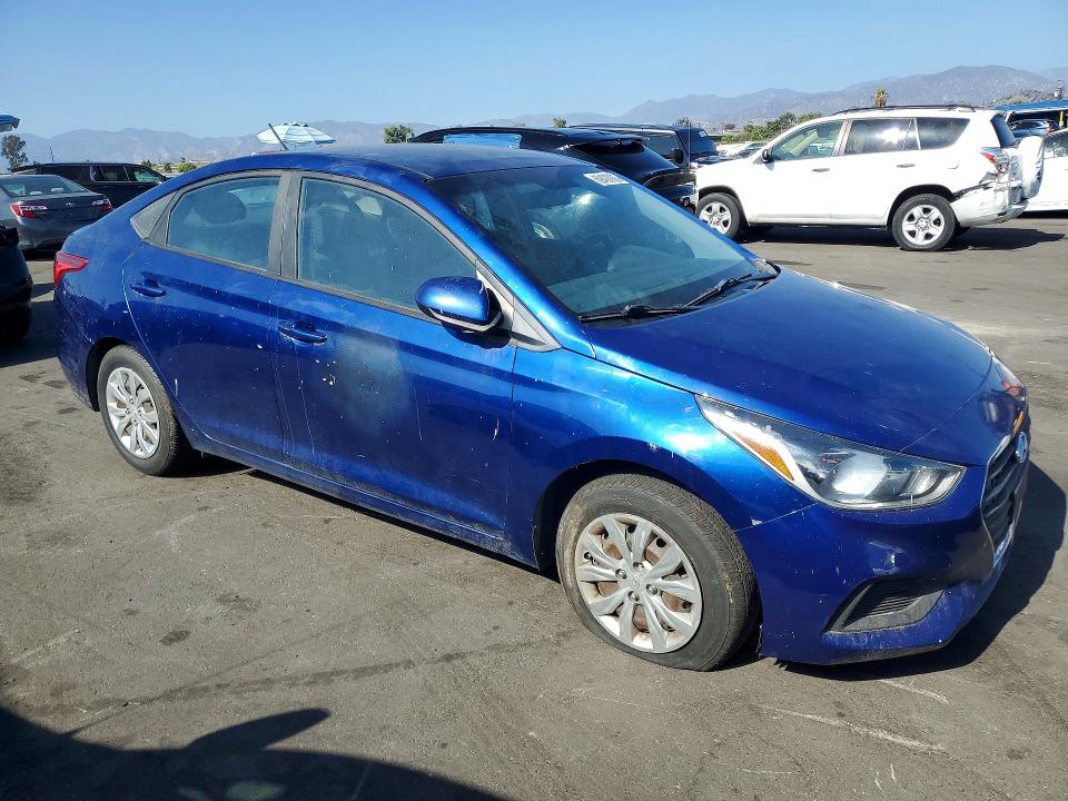69408006 :رقم المزاد ، 3KPC24A31JE005658 vin ، 2018 Hyundai Accent مزاد بيع