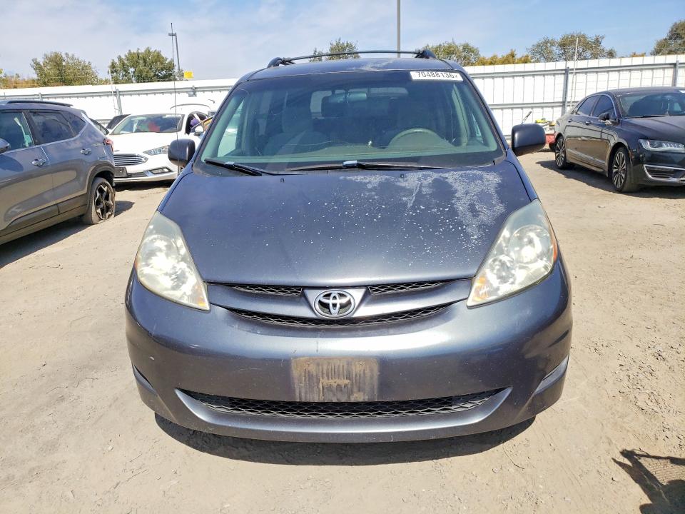 Aukcja sprzedaży 2006 Toyota Sienna, vin: 5TDZA23C86S568024, numer aukcji: 70488136