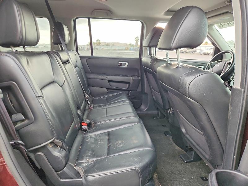 67314146 :رقم المزاد ، 5FNYF4H51FB059576 vin ، 2015 Honda Pilot مزاد بيع