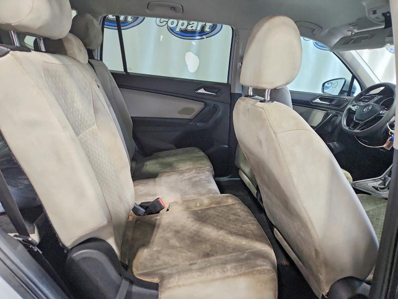 Продаж на аукціоні авто 2018 Volkswagen Tiguan, vin: 3VV1B7AX1JM104127, номер лоту: 67920066