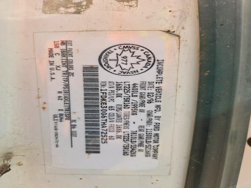 69039046 :رقم المزاد ، 1FDKE30G6THA72525 vin ، 1996 Ford Econoline مزاد بيع