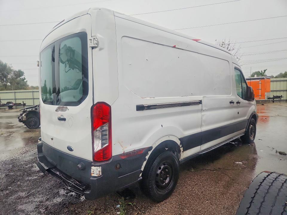 2015 Ford Transit მანქანა იყიდება აუქციონზე, vin: 1FTNR2CM1FKA90486, აუქციონის ნომერი: 61454556