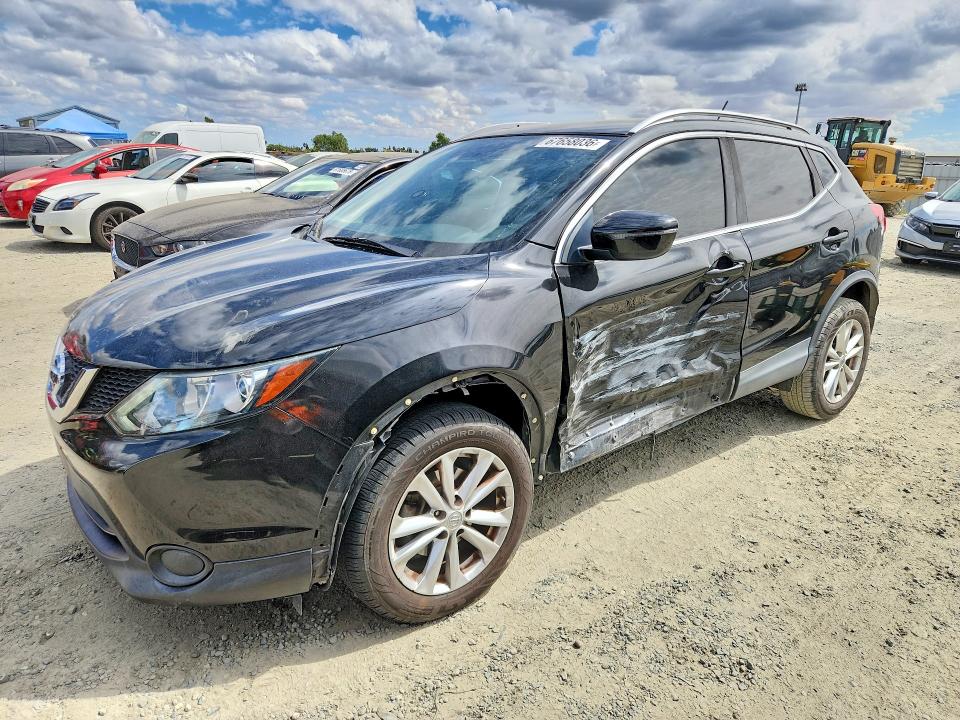 67658036 :رقم المزاد ، JN1BJ1CP9HW021509 vin ، 2017 Nissan Rogue Sport مزاد بيع
