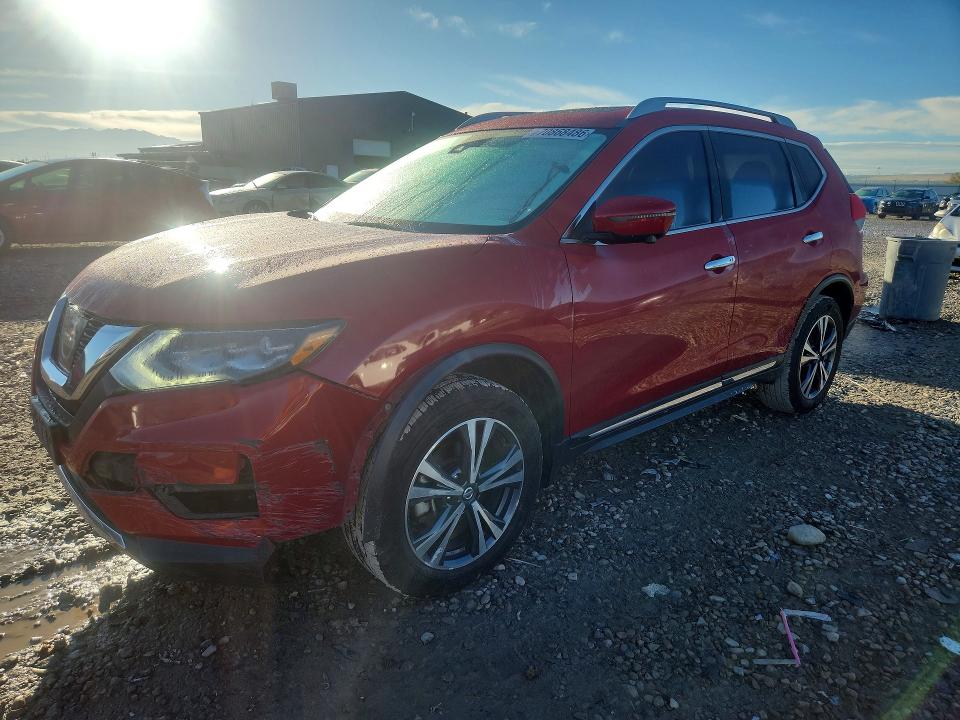 70868486 :رقم المزاد ، JN8AT2MV8HW264772 vin ، 2017 Nissan Rogue مزاد بيع