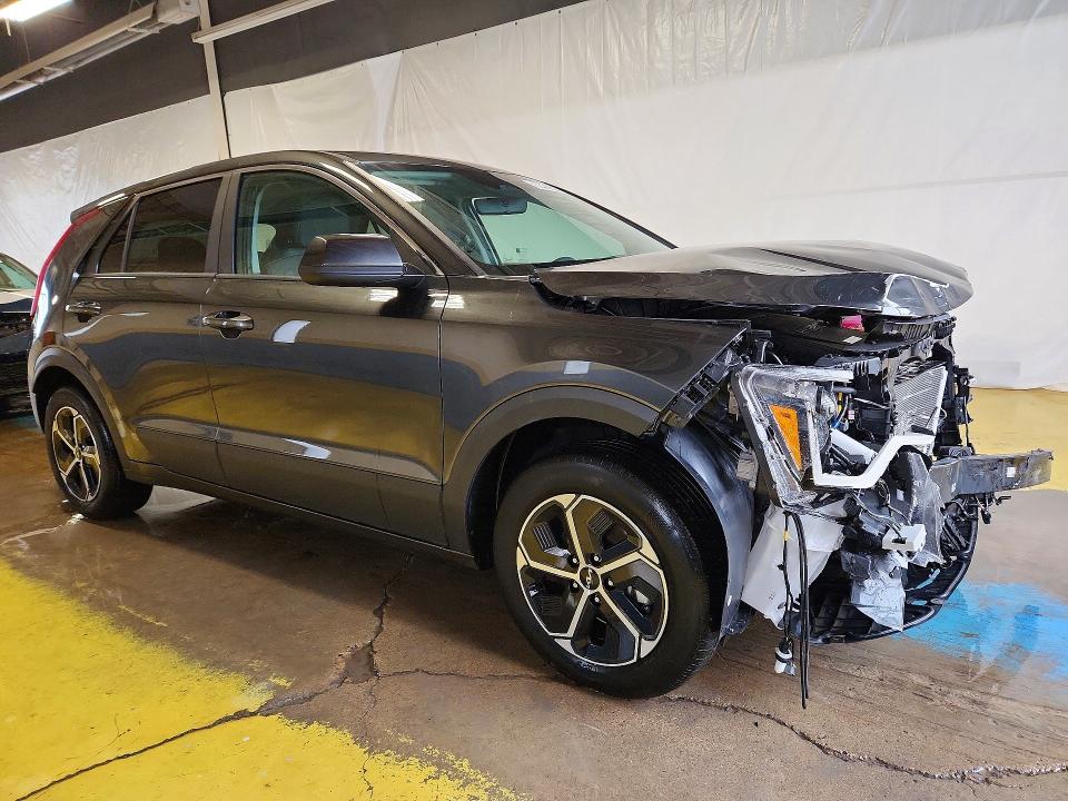 Продажа на аукционе авто 2026 Kia Niro, vin: KNDCP3LE2T5342705, номер лота: 69442316