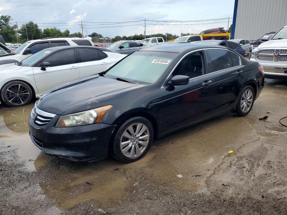 Auction sale of the 2012 Honda Accord, vin: 1HGCP2F81CA180297, lot number: 67810346