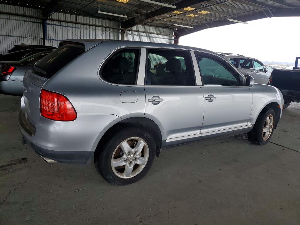 Продаж на аукціоні авто 2004 Porsche Cayenne, vin: WP1AB29P54LA60479, номер лоту: 69100526