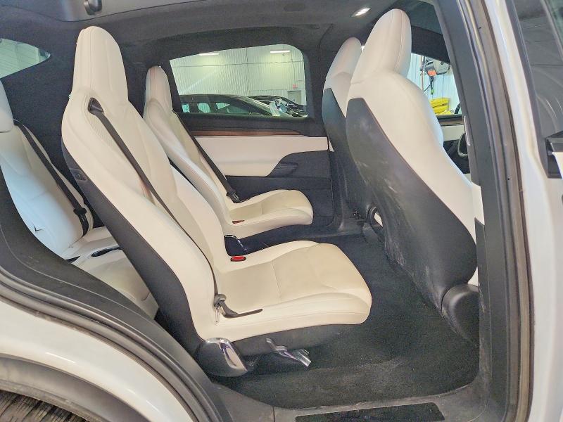 Продажа на аукционе авто 2022 Tesla Model X, vin: 7SAXCBE51NF356992, номер лота: 67490676