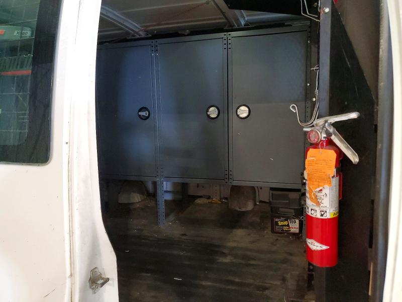68716496 :رقم المزاد ، 1GCWGFCA4B1169870 vin ، 2011 Chevrolet Express G2500 مزاد بيع
