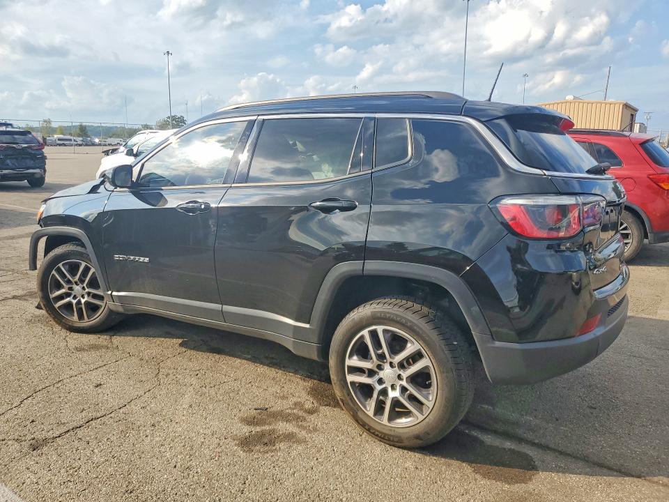 Продаж на аукціоні авто 2017 Jeep Compass, vin: 3C4NJDBB4HT666138, номер лоту: 68090666