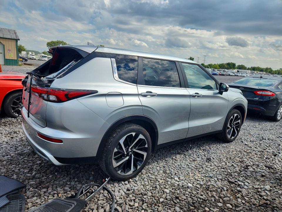 68678246 :رقم المزاد ، JA4J4VA82RZ088871         vin ، 2024 Mitsubishi Outlander مزاد بيع