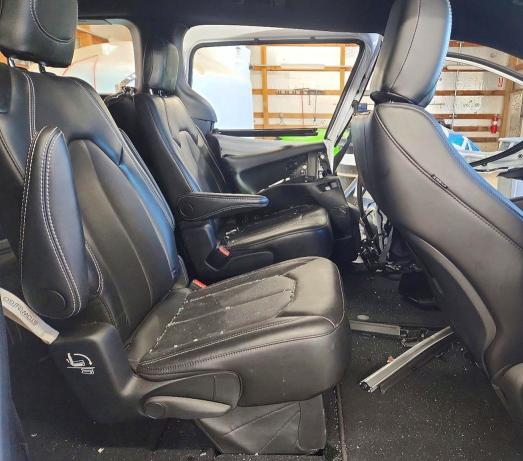 Продажа на аукционе авто 2026 Chrysler Pacifica, vin: 2C4RC1BGXTR278641, номер лота: 70784196