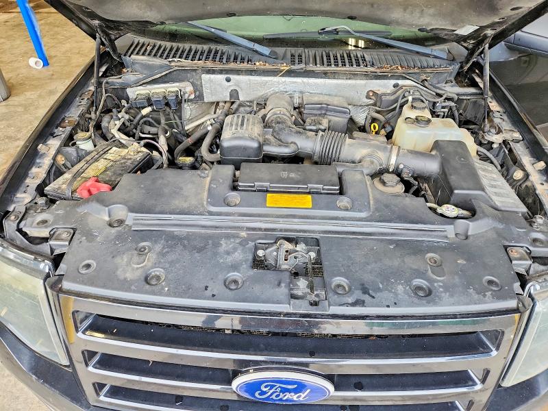 68800606 :رقم المزاد ، 1FMJU1J59BEF00927 vin ، 2011 Ford Expedition مزاد بيع