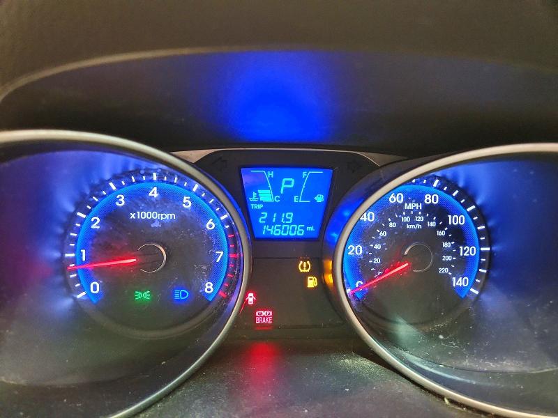 68945946 :رقم المزاد ، KM8JUCAC1CU375682 vin ، 2012 Hyundai Tucson مزاد بيع