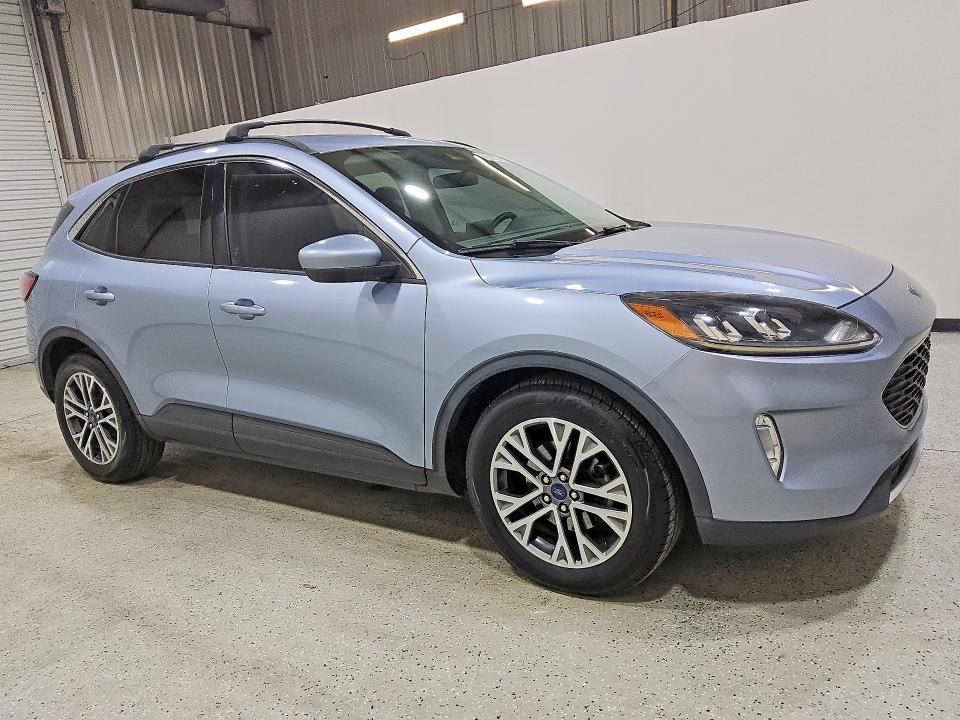 Продажа на аукционе авто 2022 Ford Escape, vin: 1FMCU0H64NUB13830, номер лота: 70284086