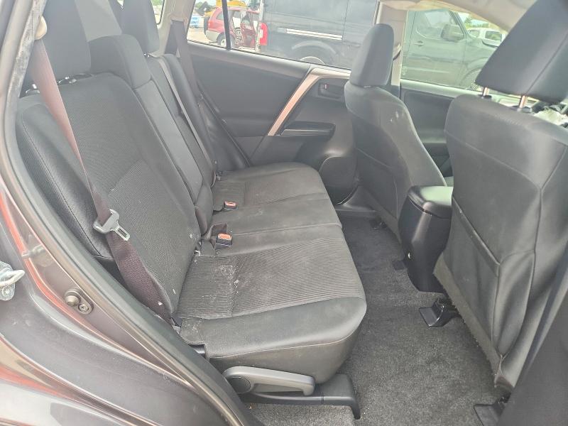 2018 Toyota Rav4 მანქანა იყიდება აუქციონზე, vin: JTMZFREV1JJ204512, აუქციონის ნომერი: 70497186