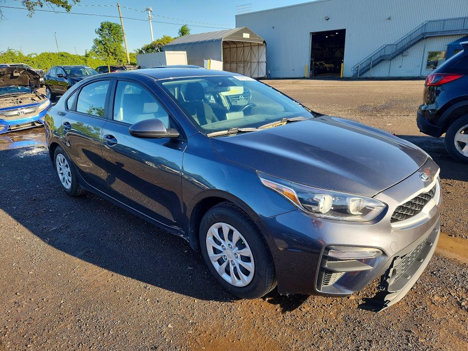 2021 Kia Forte მანქანა იყიდება აუქციონზე, vin: 3KPF24AD4ME366330, აუქციონის ნომერი: 67962276