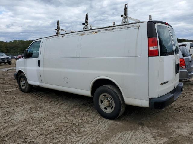 68232333 :رقم المزاد ، 1GCWGBFF0H1116527 vin ، 2017 Chevrolet Express G2500 مزاد بيع
