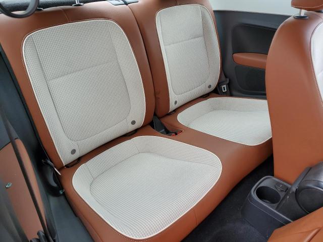 70150703 :رقم المزاد ، 3VWF17AT0HM624752 vin ، 2017 Volkswagen Beetle 1.8t مزاد بيع