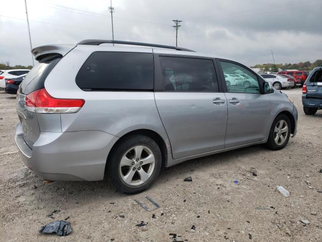 71912663 :رقم المزاد ، 5TDKK3DC6CS237084 vin ، 2012 Toyota Sienna Le مزاد بيع