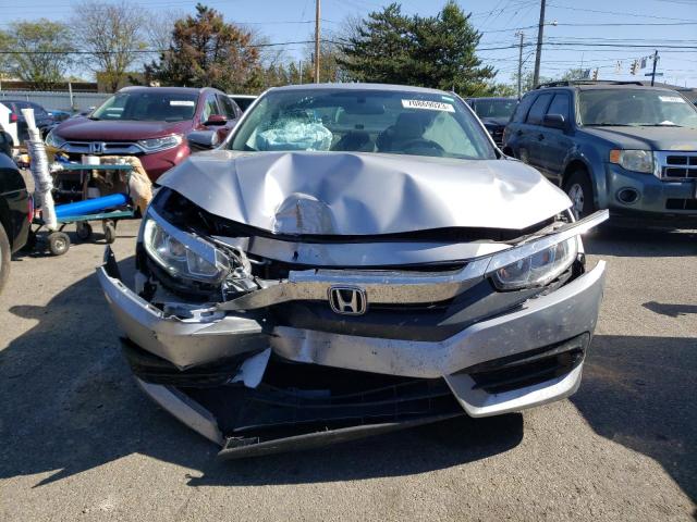 70869023 :رقم المزاد ، 2HGFC4B07HH307017 vin ، 2017 Honda Civic Lx مزاد بيع