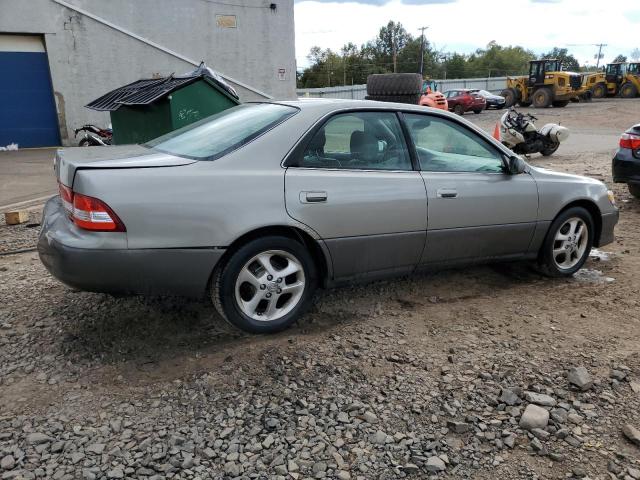 71035883 :رقم المزاد ، JT8BF28G310336858 vin ، 2001 Lexus Es 300 مزاد بيع