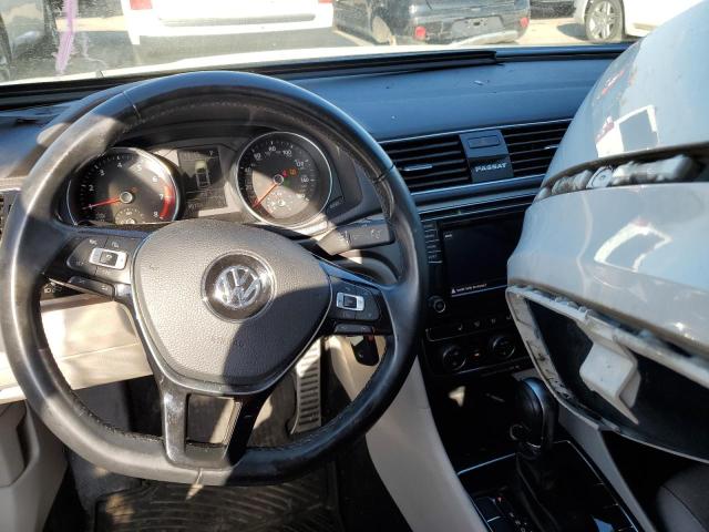 73621233 :رقم المزاد ، 1VWAA7A39JC028363 vin ، 2018 Volkswagen Passat S مزاد بيع