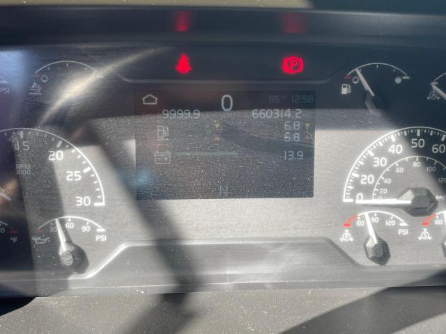 2019 Volvo Vn Vnl მანქანა იყიდება აუქციონზე, vin: 4V4NC9TH4KN217788, აუქციონის ნომერი: 71742263