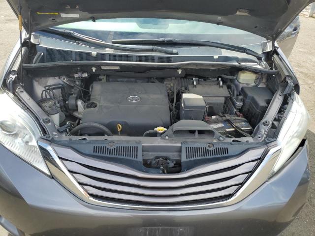 70501023 :رقم المزاد ، 5TDJK3DC7FS112000 vin ، 2015 Toyota Sienna Le مزاد بيع
