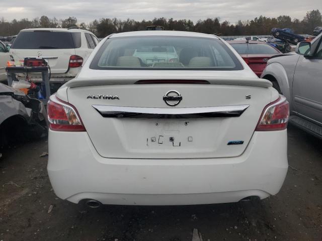 2015 Nissan Altima 2.5 მანქანა იყიდება აუქციონზე, vin: 1N4AL3AP4FC293374, აუქციონის ნომერი: 70794703