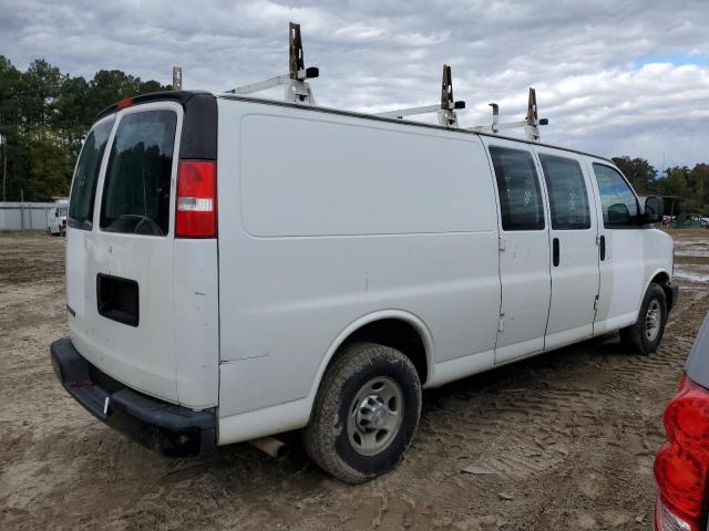 68232333 :رقم المزاد ، 1GCWGBFF0H1116527 vin ، 2017 Chevrolet Express G2500 مزاد بيع