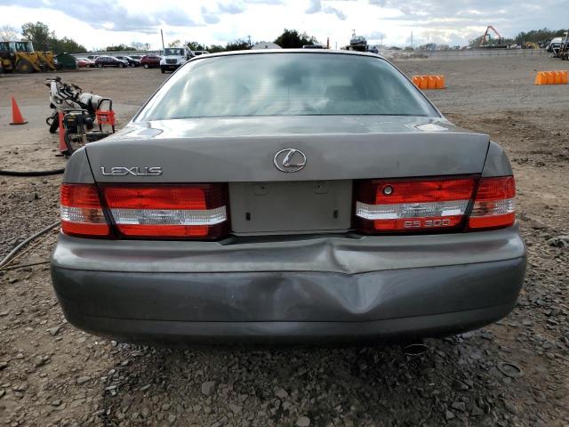 71035883 :رقم المزاد ، JT8BF28G310336858 vin ، 2001 Lexus Es 300 مزاد بيع