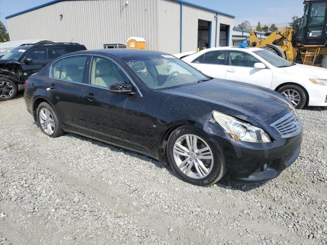 70756233 :رقم المزاد ، JN1CV6AP6FM503565 vin ، 2015 Infiniti Q40 مزاد بيع