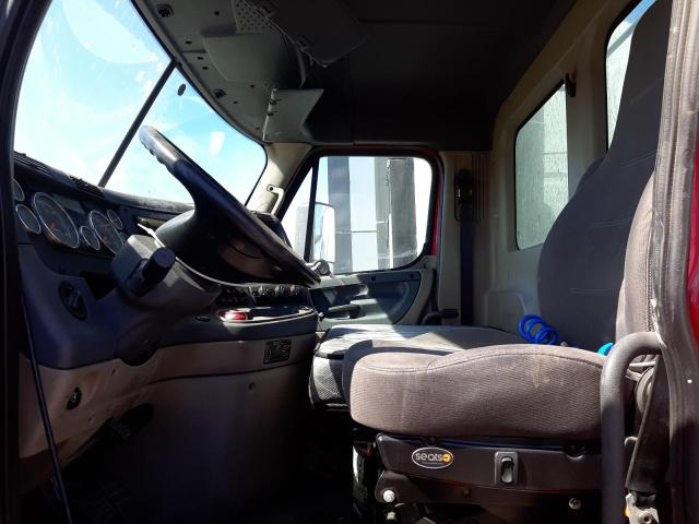 Продаж на аукціоні авто 2018 Freightliner Cascadia 1, vin: 3AKJGBDV1JDJV7877, номер лоту: 74258284