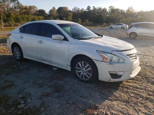 2015 Nissan Altima მანქანა იყიდება აუქციონზე, vin: 1N4AL3AP6FN316318, აუქციონის ნომერი: 77859715