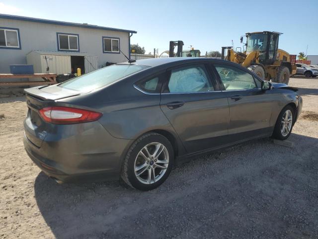 82785155 :رقم المزاد ، 3FA6P0LU1GR123407 vin ، 2016 Ford Fusion مزاد بيع