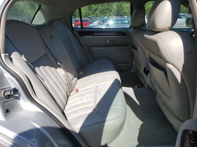 Aukcja sprzedaży 2003 Lincoln Town Car, vin: 1LNHM82W73Y610468, numer aukcji: 84739965