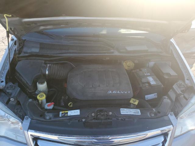 2016 Chrysler Town & Country მანქანა იყიდება აუქციონზე, vin: 2C4RC1BG2GR259832, აუქციონის ნომერი: 82310785