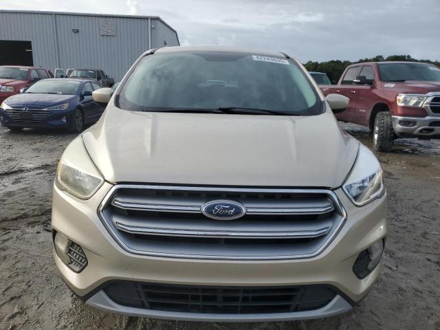 82243655 :رقم المزاد ، 1FMCU0GD2HUC19410 vin ، 2017 Ford Escape Se مزاد بيع