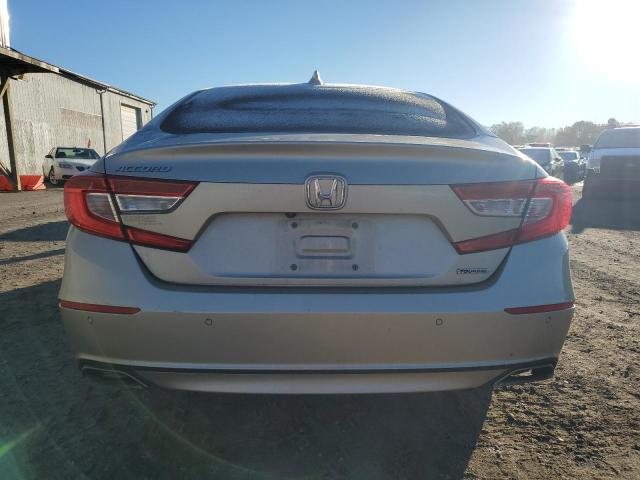 Продажа на аукционе авто 2018 Honda Accord, vin: 1HGCV1F90JA059279, номер лота: 89657545
