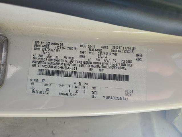 89677325 :رقم المزاد ، 1FMCU9GD5HUB45551 vin ، 2017 Ford Escape Se مزاد بيع