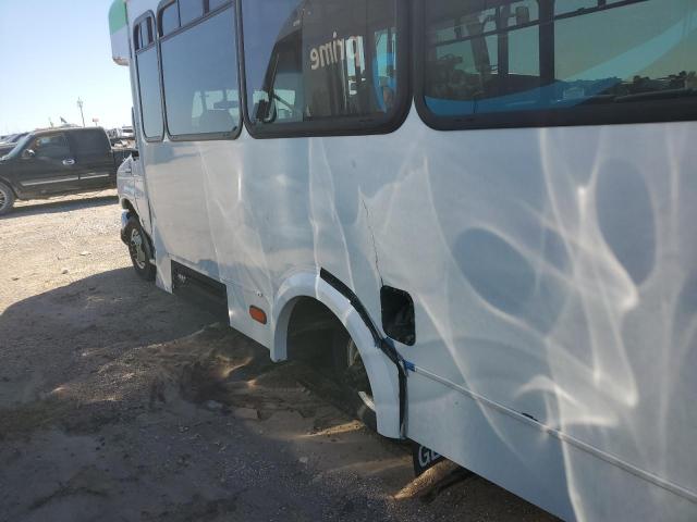 2017 Ford Econoline E450 Super Duty Cutaway Van მანქანა იყიდება აუქციონზე, vin: 1FDFE4FS4HDC26571, აუქციონის ნომერი: 85110925