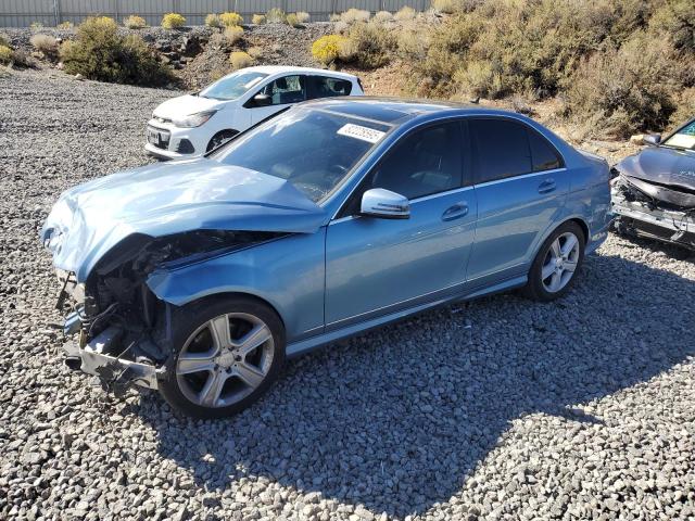 2010 Mercedes-benz C მანქანა იყიდება აუქციონზე, vin: WDDGF5EB3AR096035, აუქციონის ნომერი: 75311075