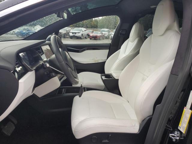 82632375 :رقم المزاد ، 5YJXCAE24JF126015 vin ، 2018 Tesla Model X مزاد بيع