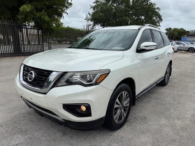 Продажа на аукционе авто 2017 Nissan Pathfinder S, vin: 5N1DR2MM1HC627750, номер лота: 86189215