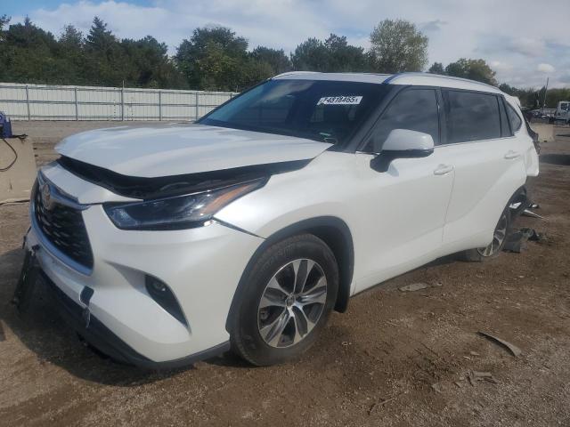 2021 Toyota Highlander მანქანა იყიდება აუქციონზე, vin: 5TDGZRBH8MS079660, აუქციონის ნომერი: 84810465