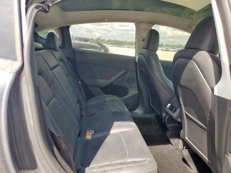 82221735 :رقم المزاد ، 7SAYGDEE3PA187692 vin ، 2023 Tesla Model Y مزاد بيع